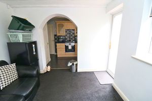 Photo 15- click for photo gallery